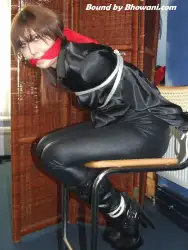 Our Gorgeous Girls, Friday Feature: Bound in Black