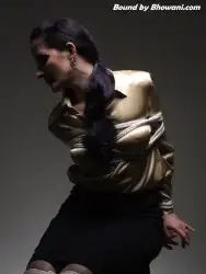 Caroline Pierce, Bondage Noir 2