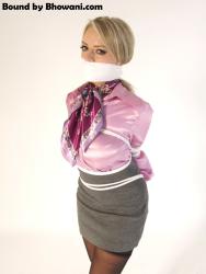 Hannah Claydon, Hannah Claydon Preview Gallery 1