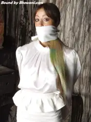 Jen Bailey, Virginal White