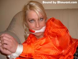 Lana Cox, Bondage Serenade