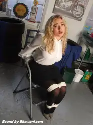 Zoey Ziptie, In For a Service