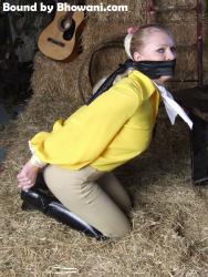 Photo of Abigail Toyne in bondage.